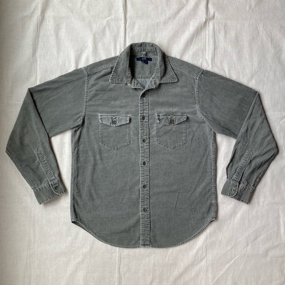 GAP Y2K Grey Corduroy Button Down Shirt